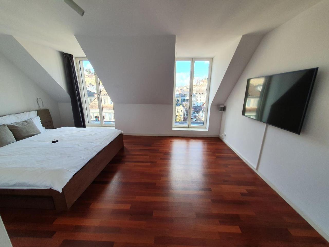 Lucerne Lake View Apartments Ruang foto