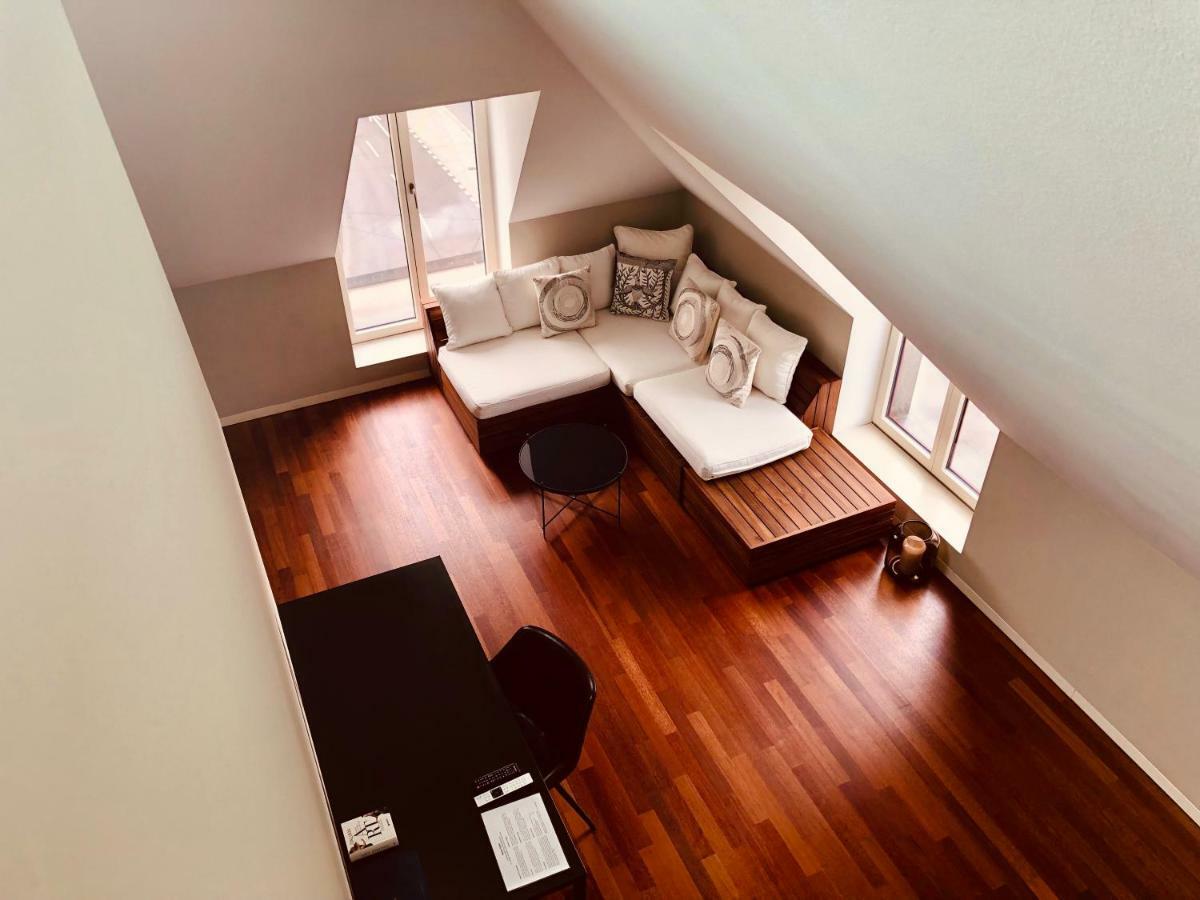 Lucerne Lake View Apartments Ruang foto